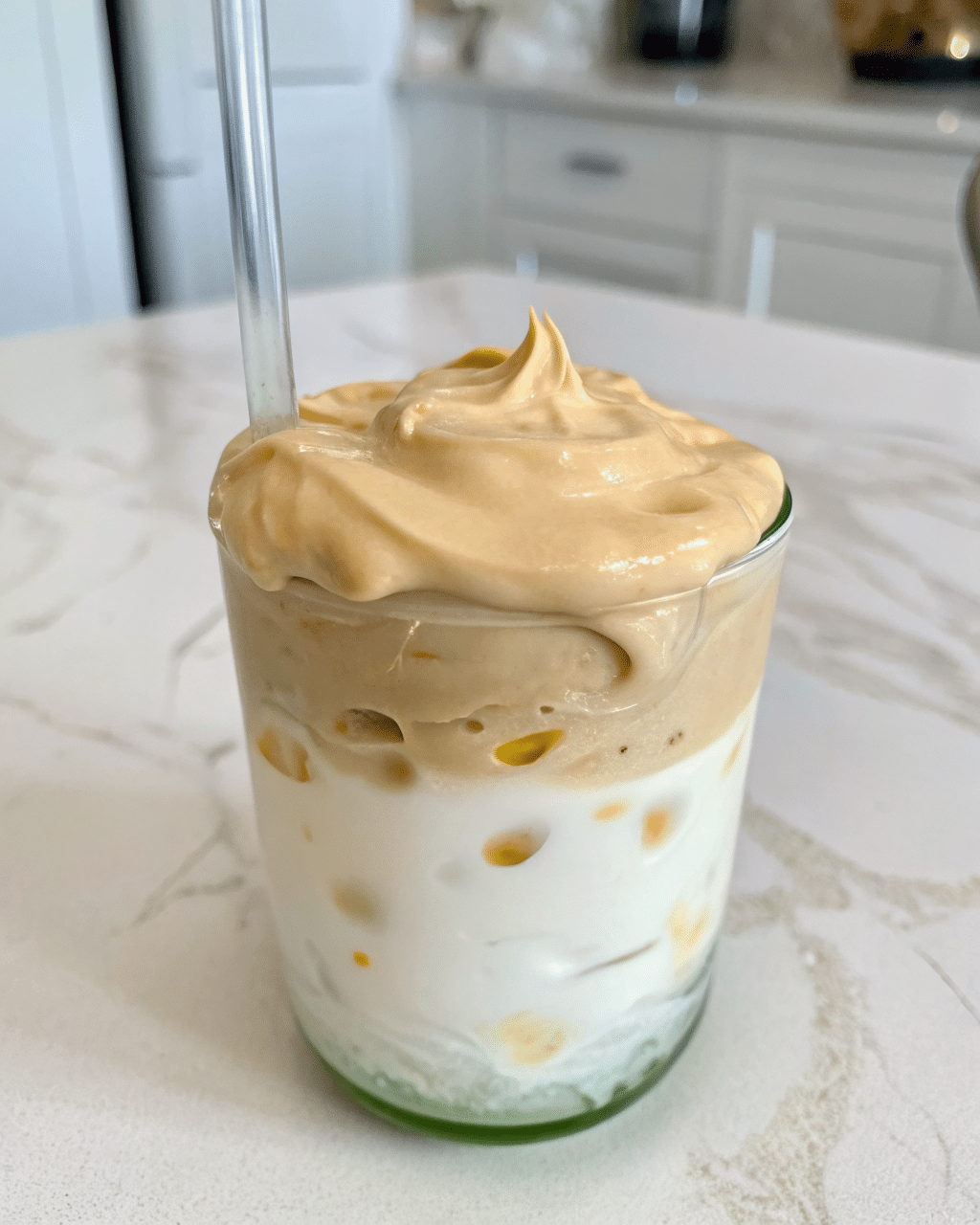 Whipped honey coffee in five flavor variations
